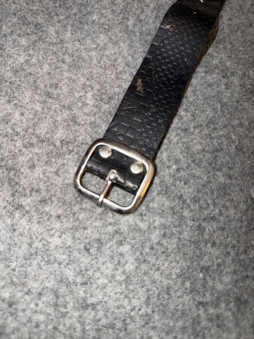 HURLEY Leather Buckle Cuff Bracelet - Picture 10 of 11